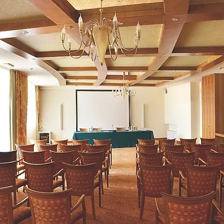 Hotel Radisson Blu Majestic 4*