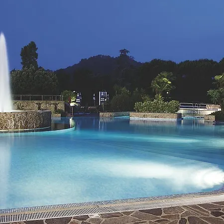 Radisson Blu Majestic